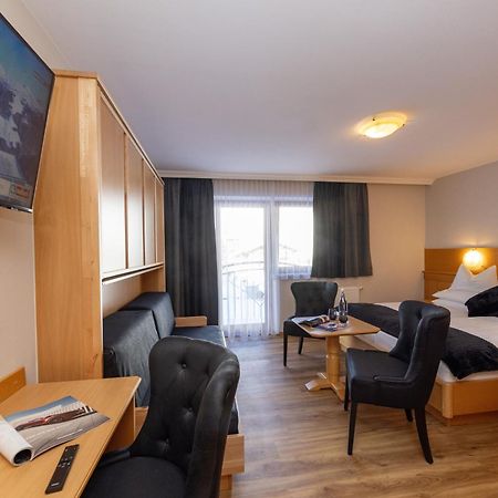 Hotel Austria Saalbach-Hinterglemm Bagian luar foto