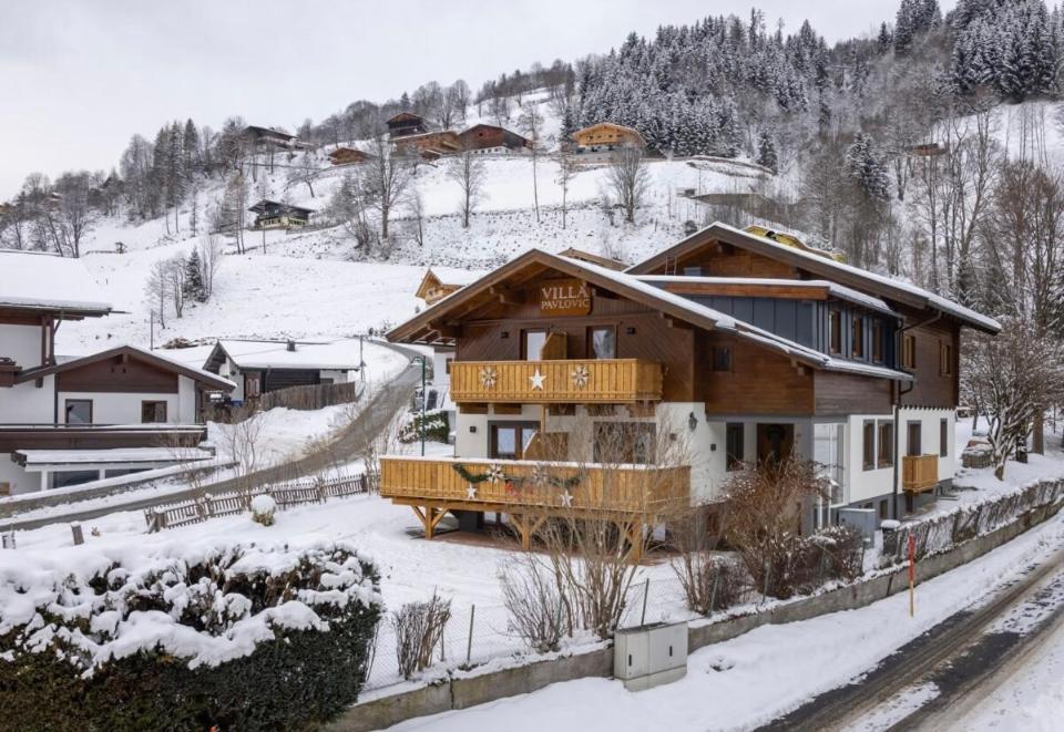 Hotel Austria Saalbach-Hinterglemm Bagian luar foto