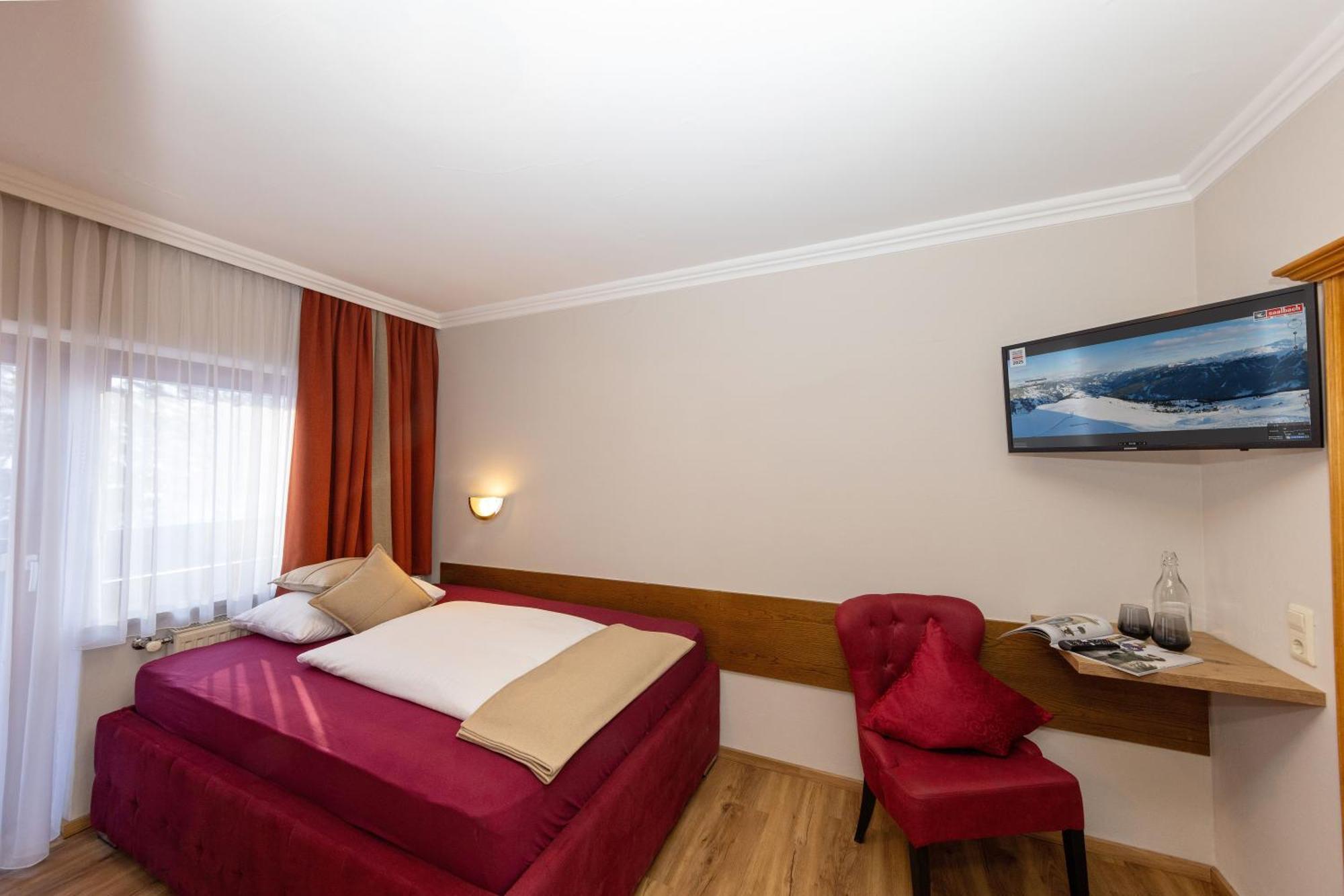 Hotel Austria Saalbach-Hinterglemm Bagian luar foto
