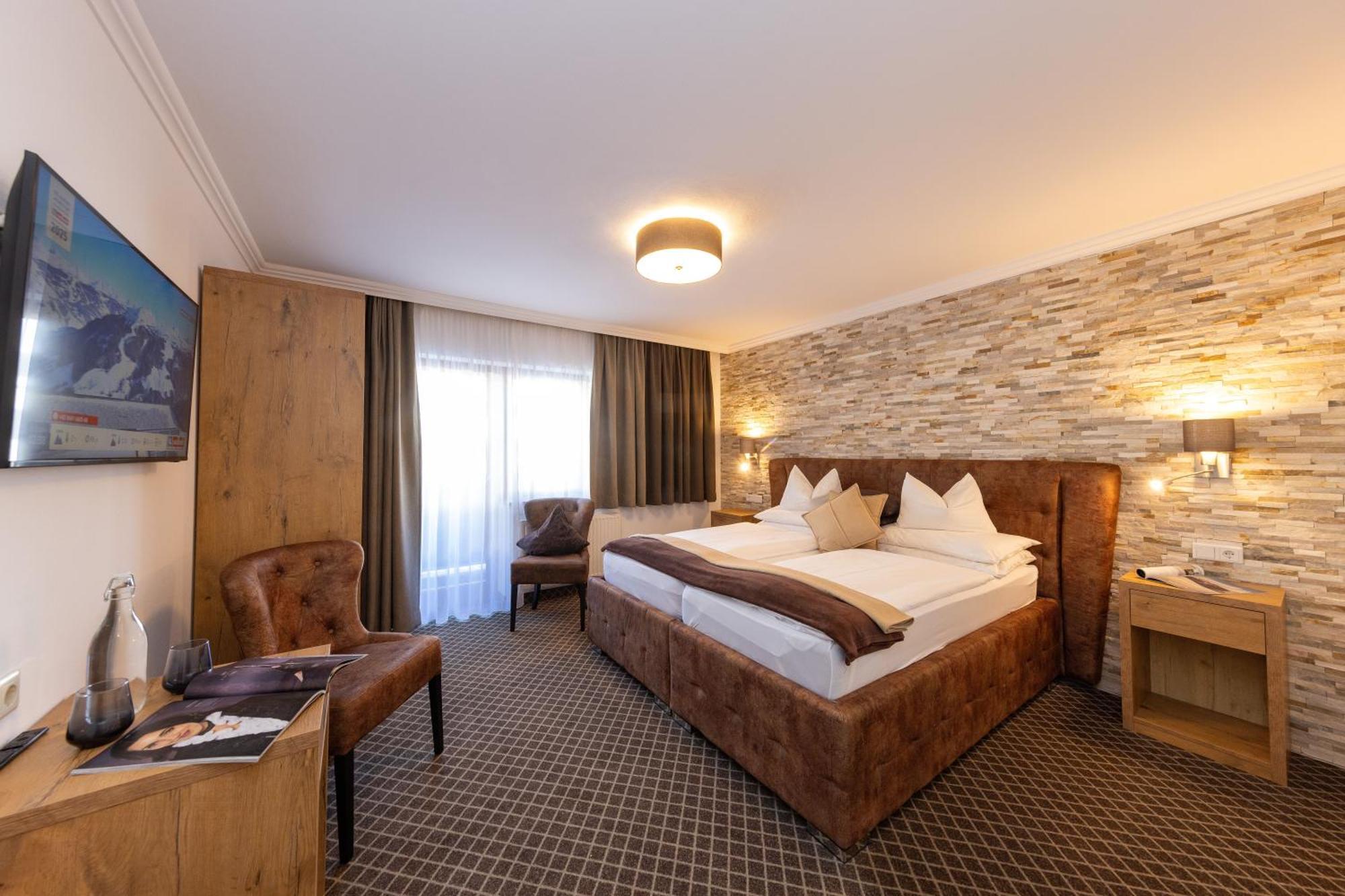 Hotel Austria Saalbach-Hinterglemm Bagian luar foto
